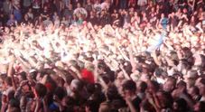 «Oh my God!»: il terrore al concerto di Manchester dopo il boato