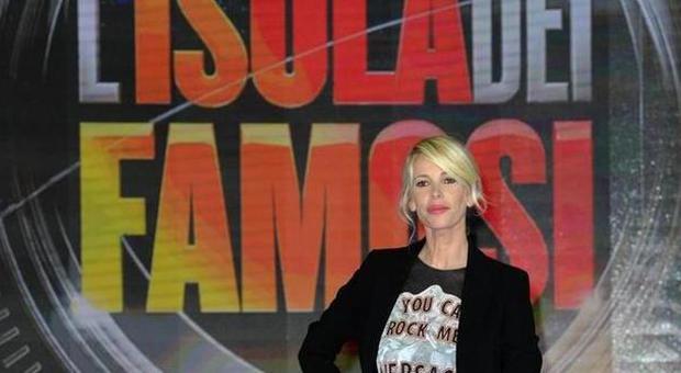 Isola tutte le novità Alessia Marcuzzi L ultimo naufrago sarà scelto