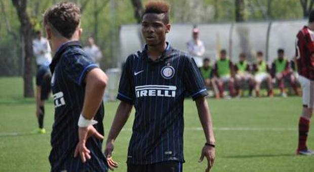 Inter Il Baby Gnoukouri Squalificato Per Due Anni Aveva Colpito Al