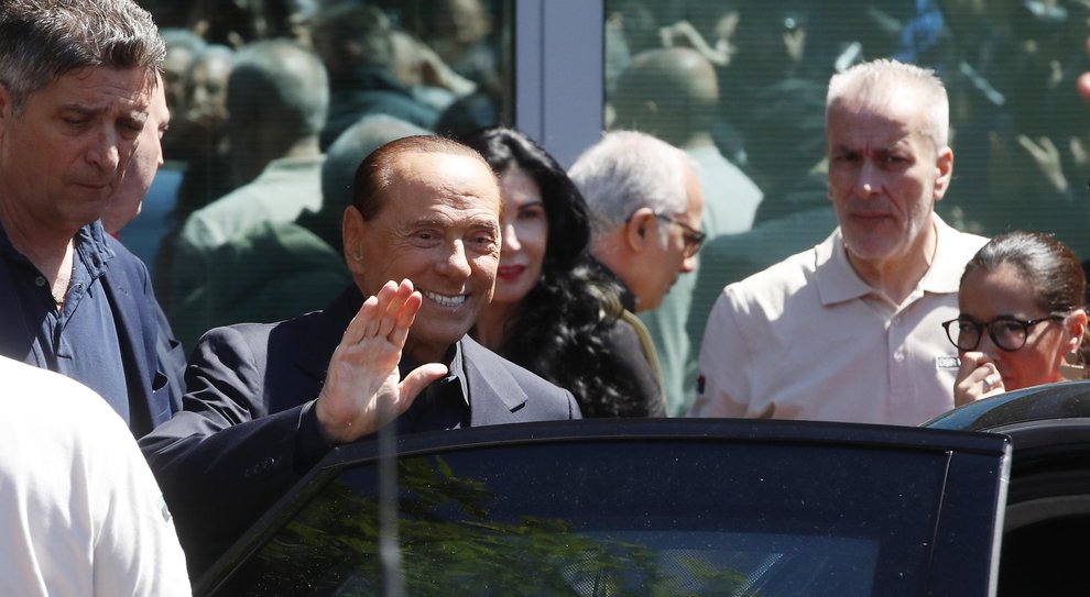 Berlusconi Dimesso Dal San Raffaele Pensavo Di Essere Arrivato Alla