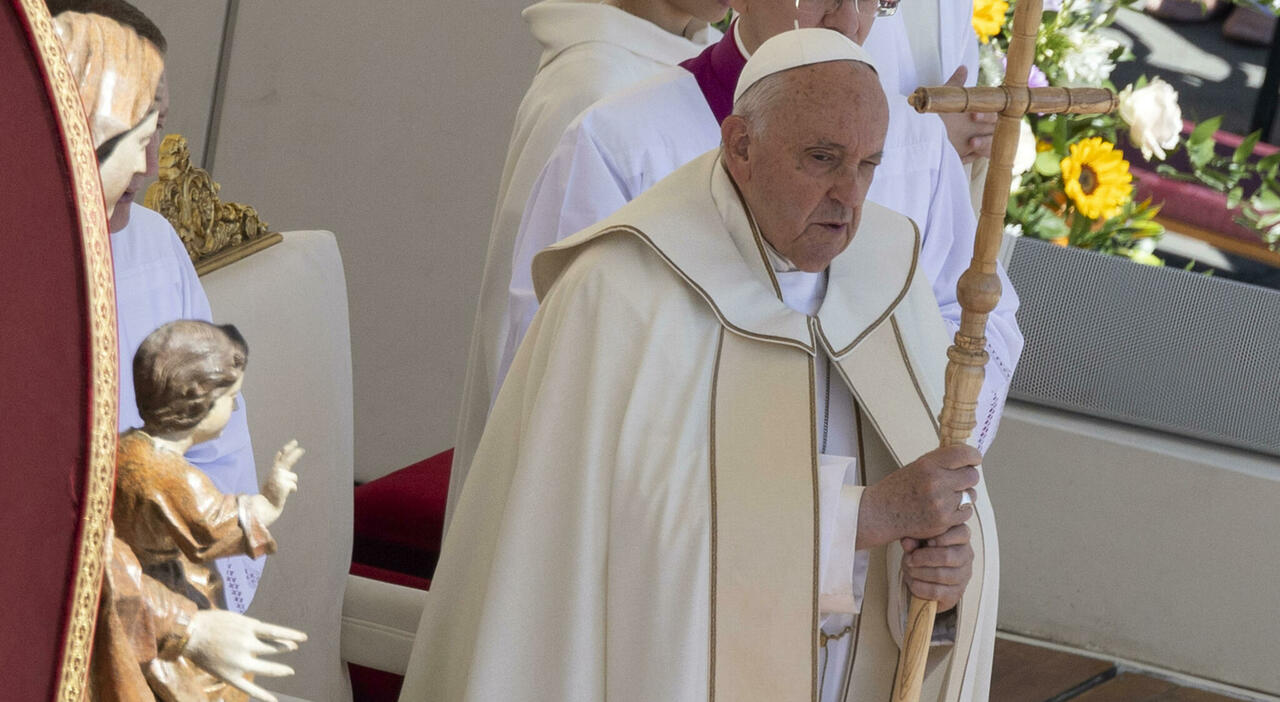 Papa Francesco ai vescovi nell assemblea a porte chiuse C è già