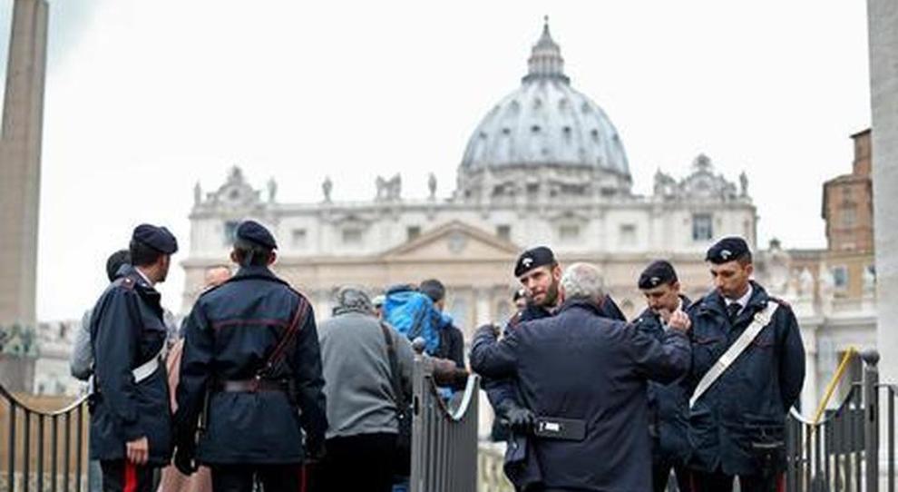 Pasqua Allerta Terrorismo A Roma Pi Controlli Ma Niente Feste Blindate