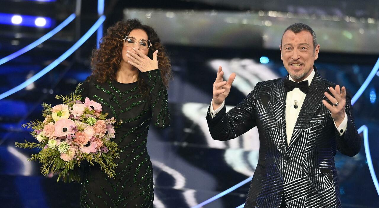 Ascolti Sanremo Terza Serata 10 Milioni E Il 60 1 Di Share Amadeus