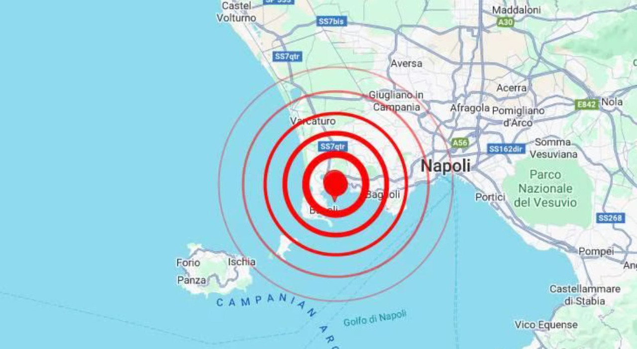 Terremoto Napoli Di Epicentro Ai Campi Flegrei Svegliati Dalla