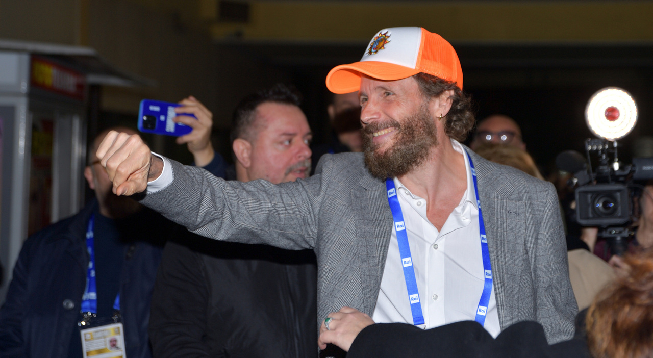 Jovanotti A Sanremo La Moglie Francesca Valiani Il Tradimento