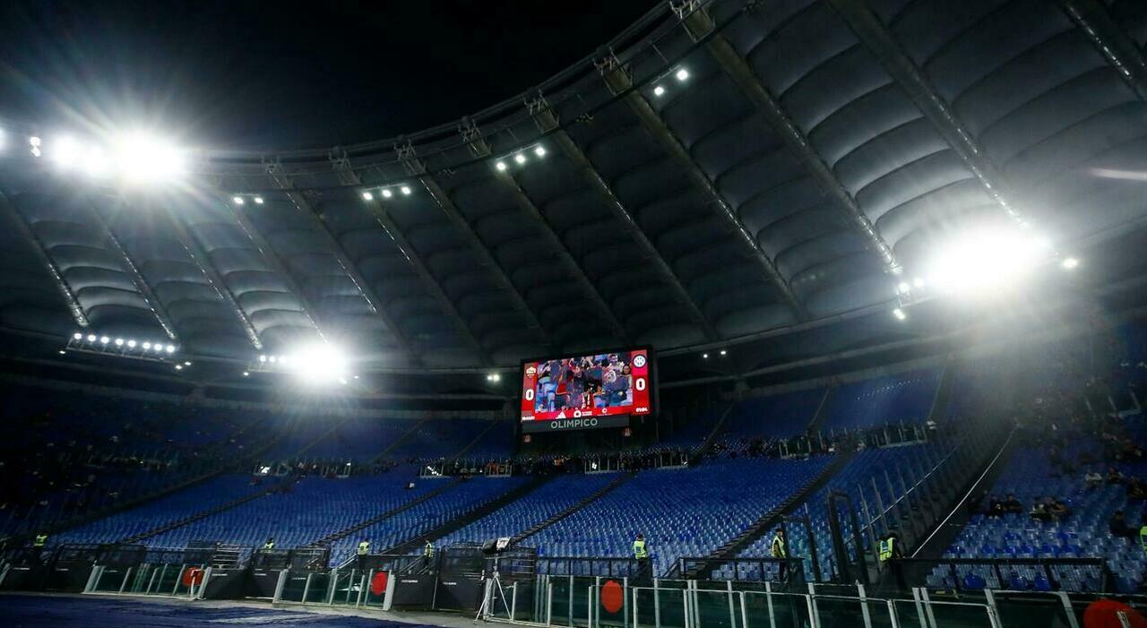 La Roma Crolla Contro Il Bologna Gli Ultras Escono Dallo Curva Sud E