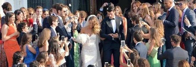 Morata e Alice sposi: il «Sì» è tra 400 ospiti con gli amici del bomber “Real” e della modella