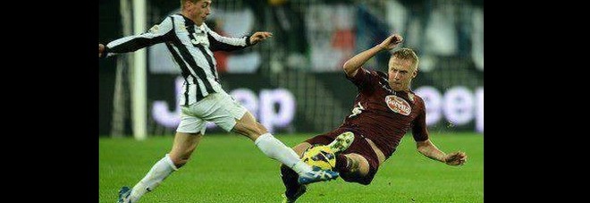 Monaco-Juve, Glik accende la sfida: su Fb la foto di un fallo choc su Giaccherini