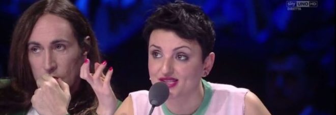 Arisa-Agnelli, scintille
e lacrime a XFactor: alla fine
lui abbandona lo studio