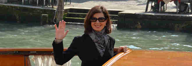 La presidente della Camera, Laura Boldrini, in motoscafo