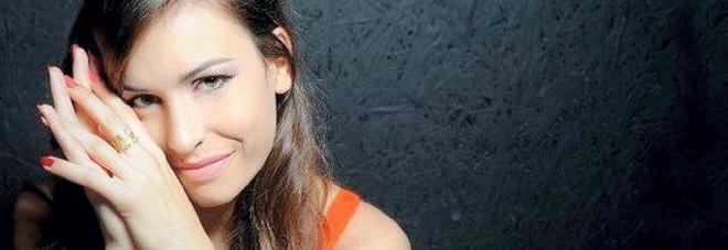 Aba lancia la sua proposta "rock": «Se finanzi il mio album vieni a cena con me» Aba lancia la sua proposta "rock": «Se finanzi il mio album vieni a cena con me»