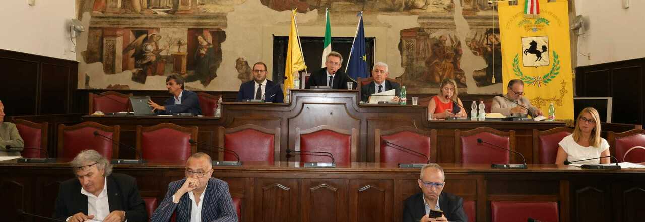 Citt Metropolitana Di Napoli Convocato Il Consiglio Per Il Bilancio