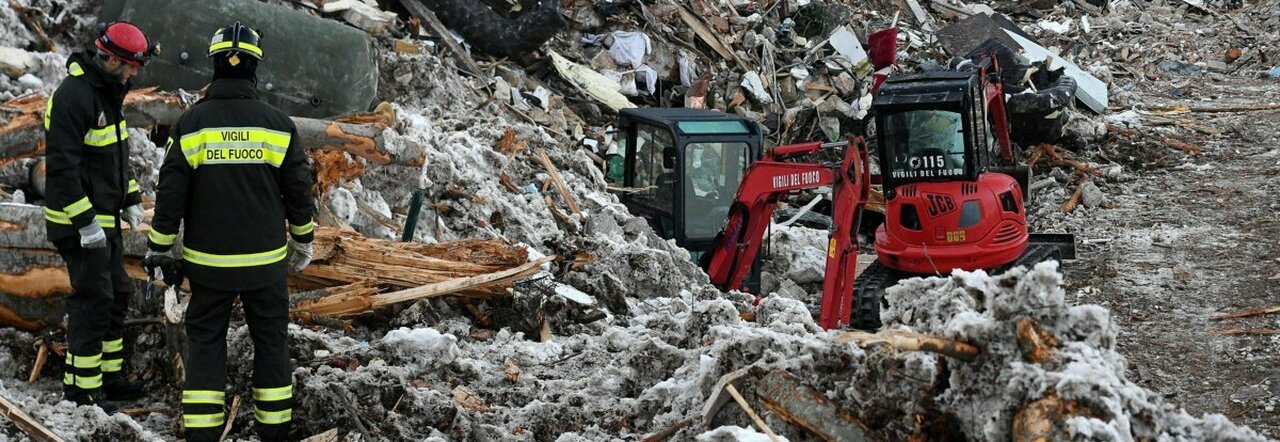 Rigopiano Cinque Anni Fa La Valanga Sul Resort I Ricordi E Il Dolore