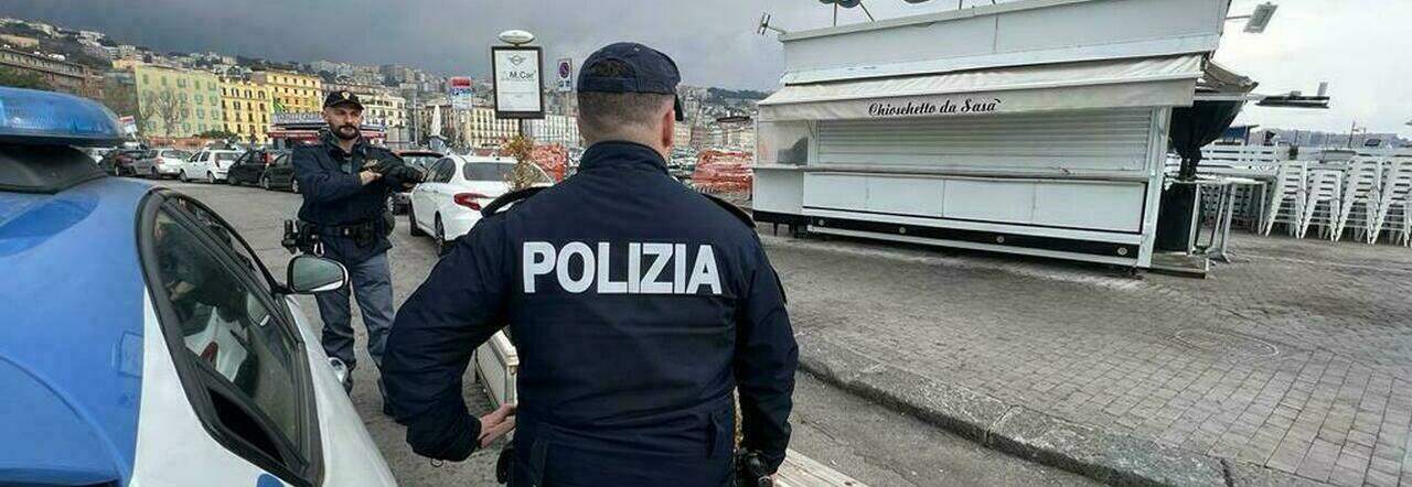 Napoli Controlli A Mergellina Identificate Persone E Otto Multe