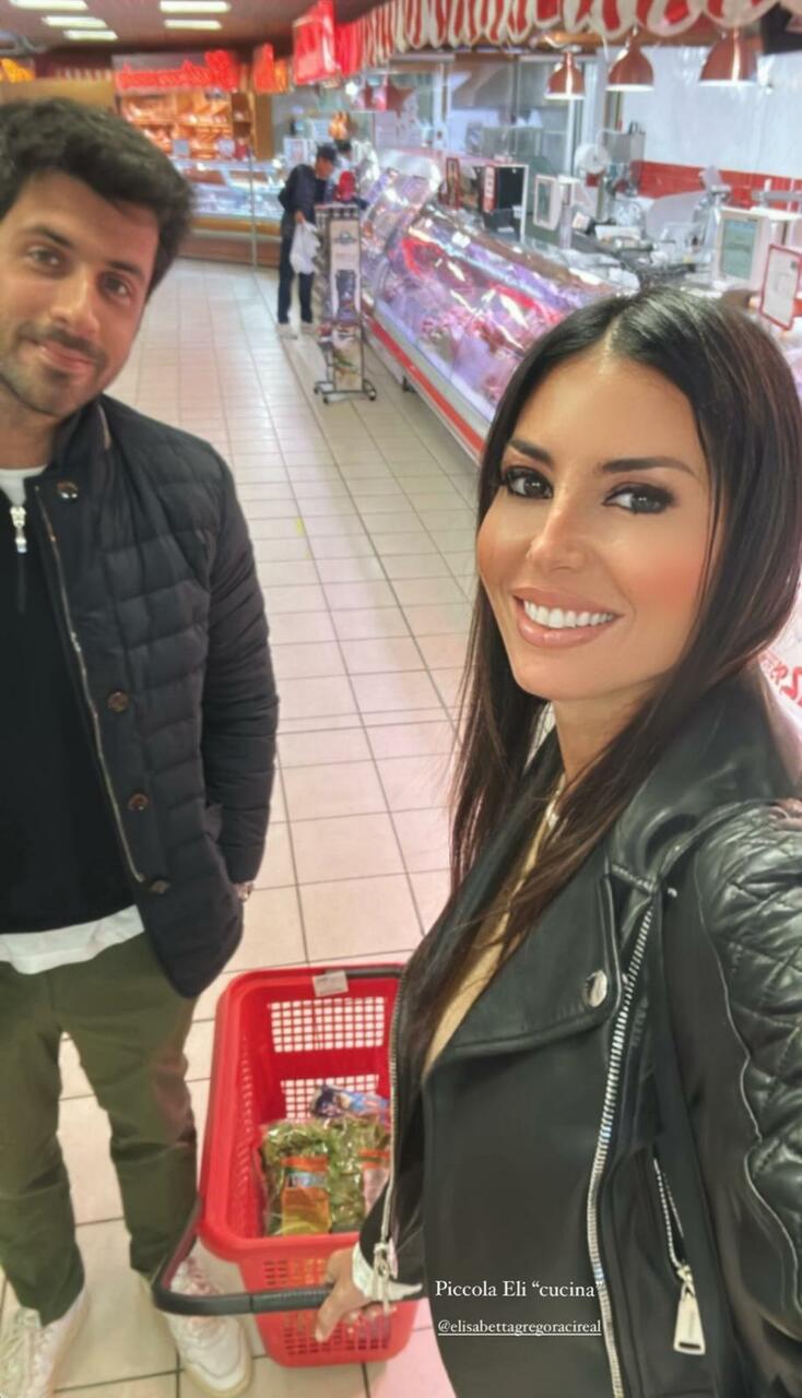 Elisabetta Gregoraci Prove Di Convivenza Con Il Fidanzato Giulio