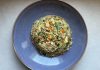 Fried rice con verdure: la ricetta svuotafrigo dal gusto asiatico