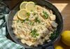 Straccetti di pollo al limone: la ricetta cremosa pronta in un lampo!