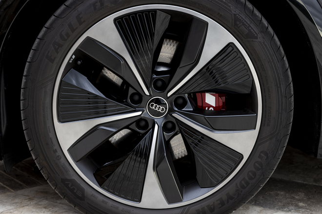 Q6 e-tron, il Suv Audi da oltre 600 km di autonomia