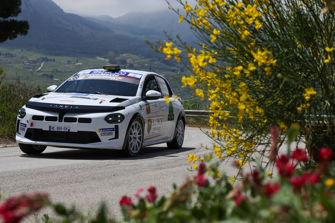Trofeo Lancia infiamma la Targa Florio
