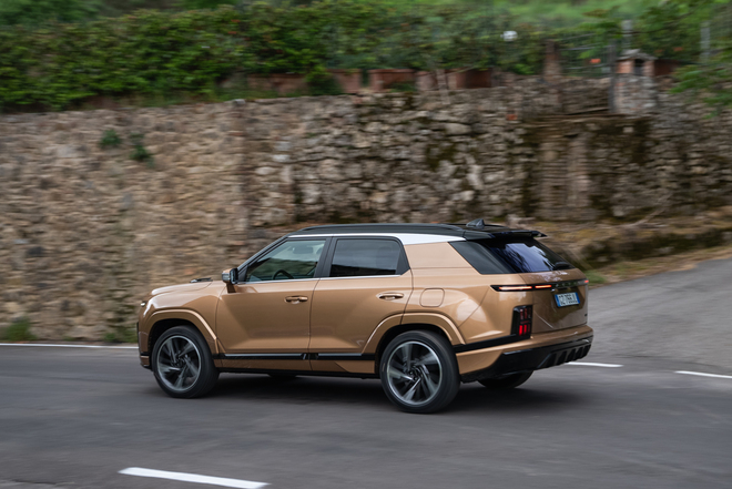 KGM Actyon, il nuovo Suv a benzina