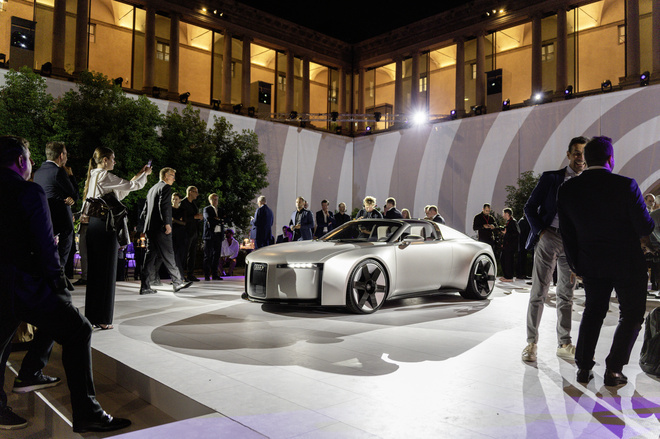 Audi, il nuovo corso parte da Milano con Concept C