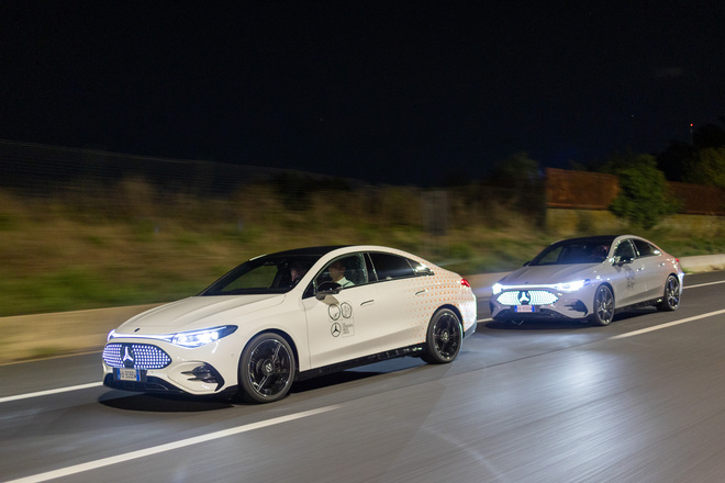 Mercedes, nuova CLA 250+ conquista il GRA: 10 giri e oltre 700 km con un pieno di energia
