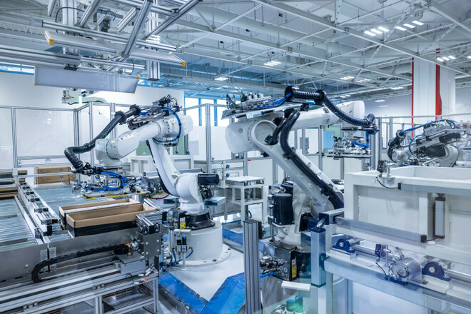 Ferrari, la produzione dell'elettrica a Maranello