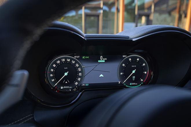 Alfa Romeo Tonale si rinnova