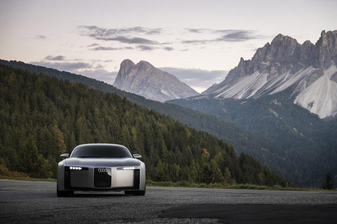 Audi Concept C si mostra su strada il laboratorio stilistico viaggiante