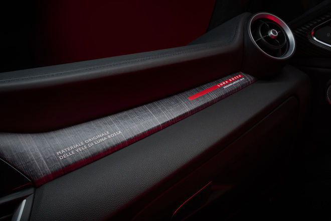 Giulia Quadrifoglio Luna Rossa