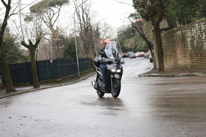 Honda Sh, ecco il model year 2026 dello scooter best seller