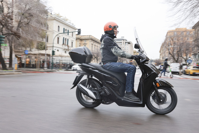 Honda Sh, ecco il model year 2026 dello scooter best seller