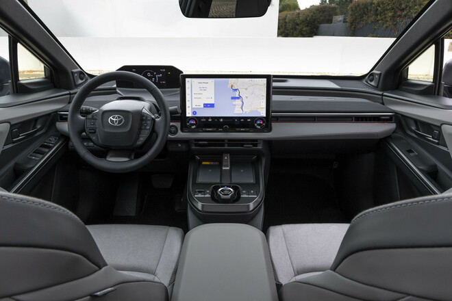 C-HR+, arriva la versione 100% elettrica del suv Toyota