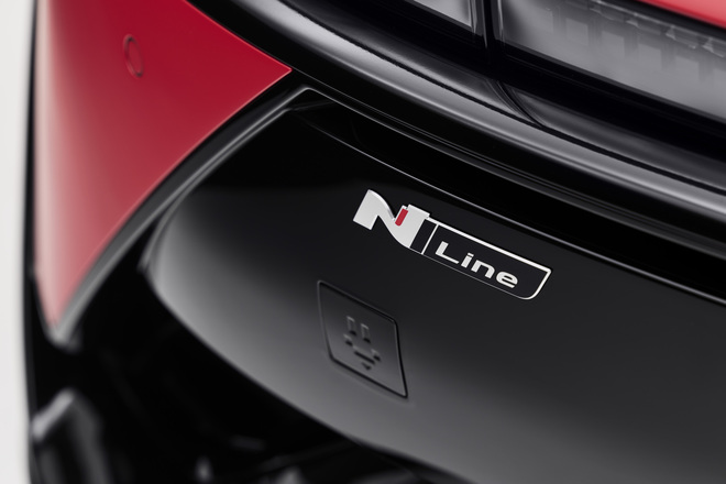 Hyundai Ioniq 3, la compatta che si fa notare