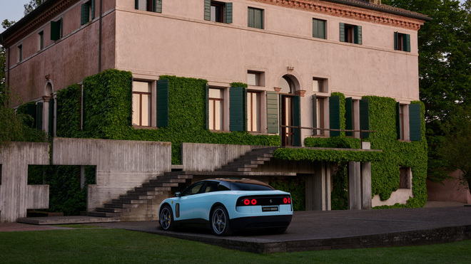Luce: la prima elettrica Ferrari