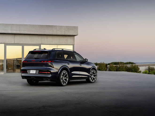 Audi Q9, la nuova ammiraglia è un Suv a sette posti