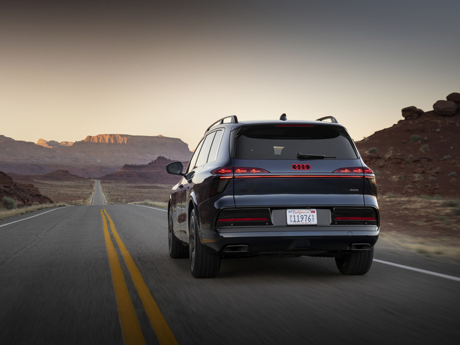 Audi Q9, la nuova ammiraglia è un Suv a sette posti