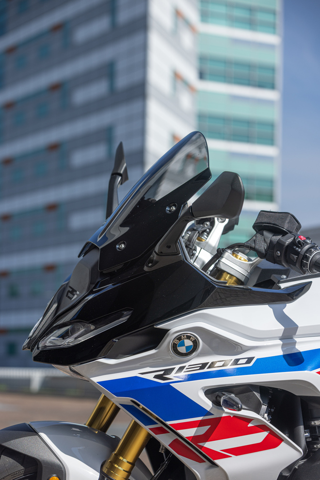 BMW R 1300 RS, la sport tourer va veloce
