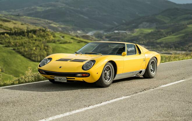 La dinastia Super Veloce continua: dalla Miura SV alla Revuelto SV