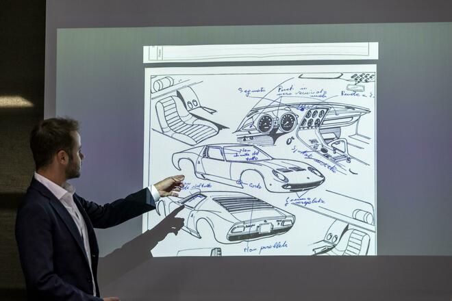 Lamborghini, la fabbrica dove nascono i leggendari “Tori”