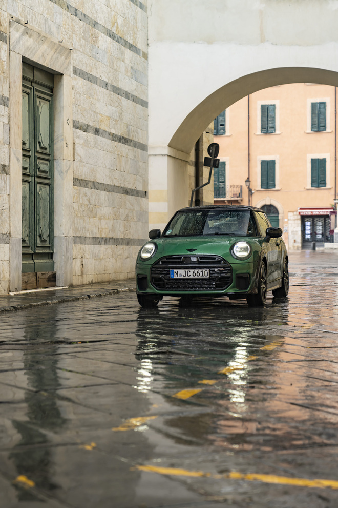 Mini Cooper S John Cooper Works