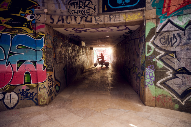 bmw CE 02, l'elettrizzante ed originale scooter