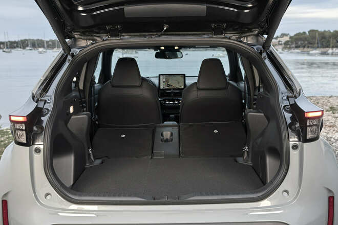 Yaris Cross my 2024, tante novità per il Suv Toyota