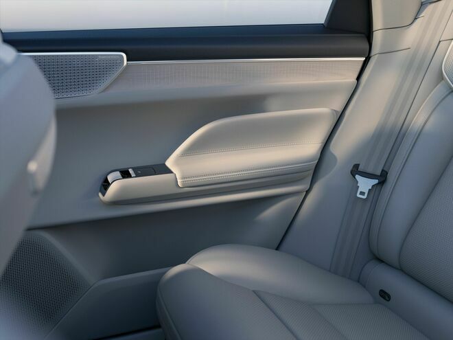 Volvo ES90, la nuova ammiraglia elettrica ipertecnologica