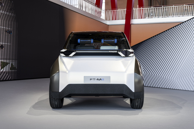 FT-Me, l'innovativo quadriciclo elettrico di Toyota