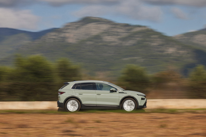 Skoda Elroq il nuovo suv compatto elettrico