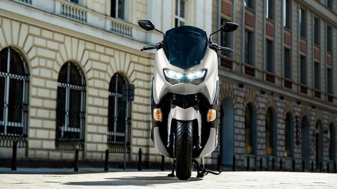 Yamaha NMax 125, lo scooter pronto per autostrade e tangenziali