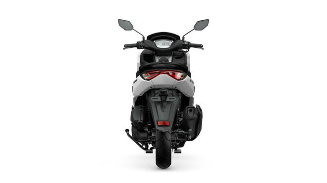 Yamaha NMax 125, lo scooter pronto per autostrade e tangenziali