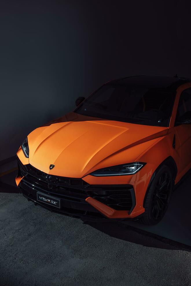 Lamborghini Urus SE, l'ibrida plug-in da 800 cv