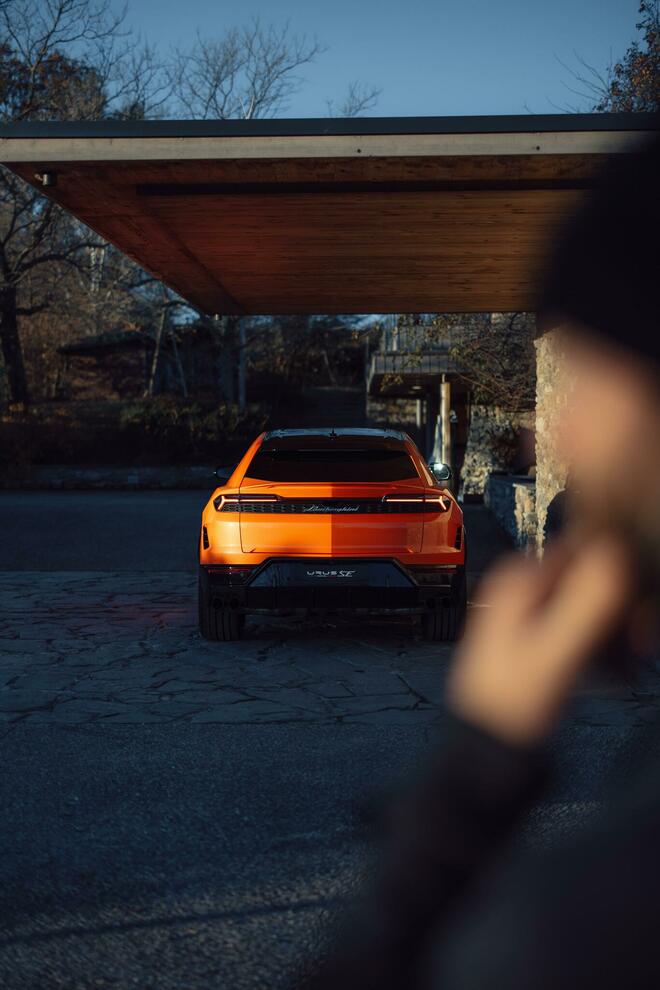 Lamborghini Urus SE, l'ibrida plug-in da 800 cv